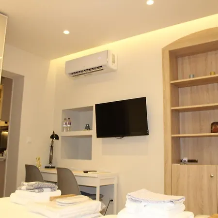 Apartament Aggeliki's *