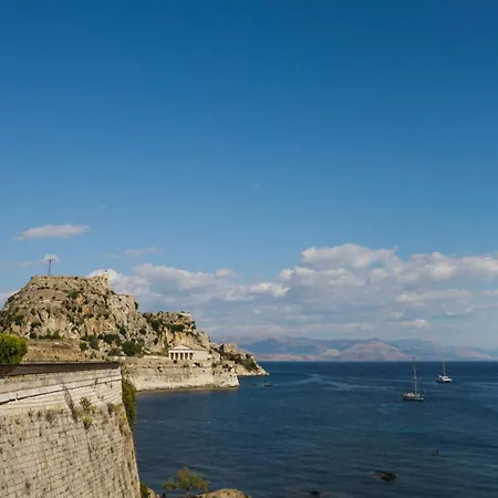 Apartament Aggeliki's *