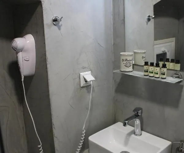 Aggeliki's Corfu (city)